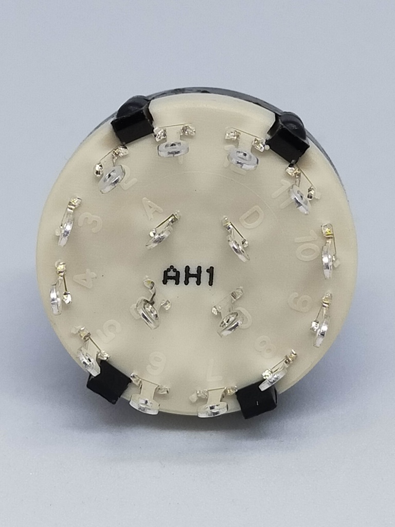 鉄道模型用テコ、ロータリースイッチ創意工夫キット