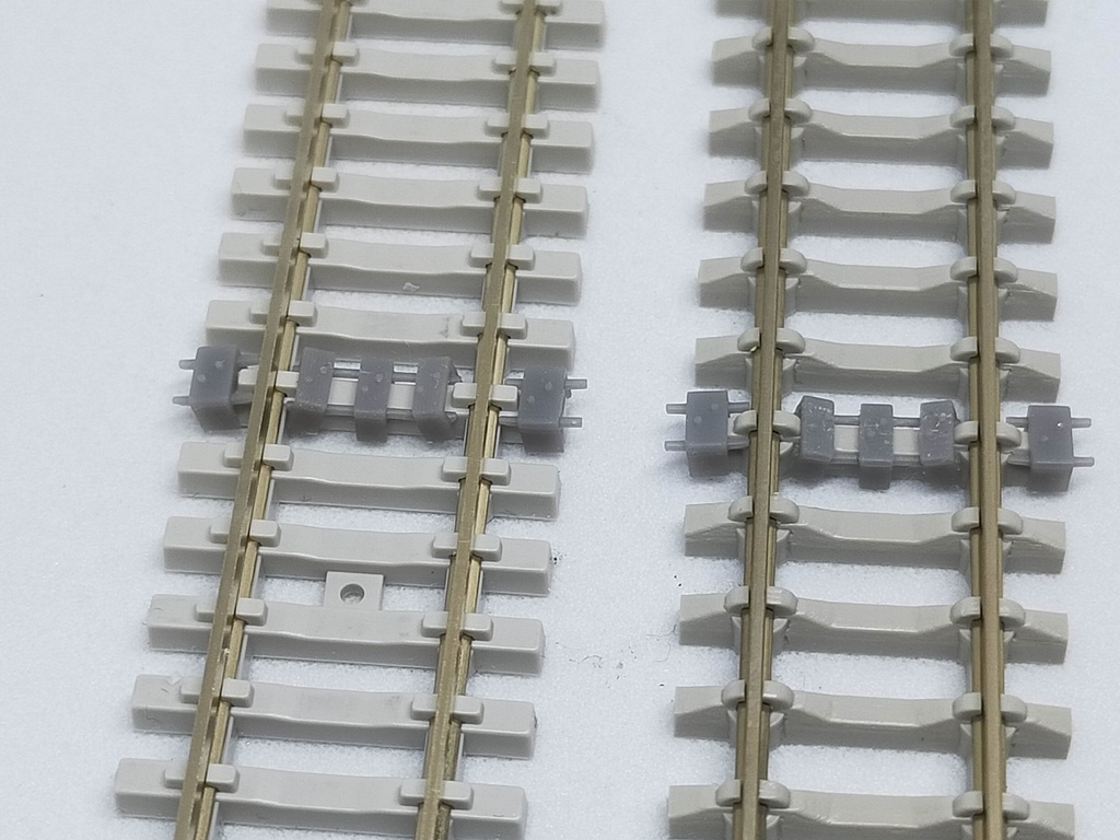 ケーブル防護マクラギ用カバー(Nゲージ用)