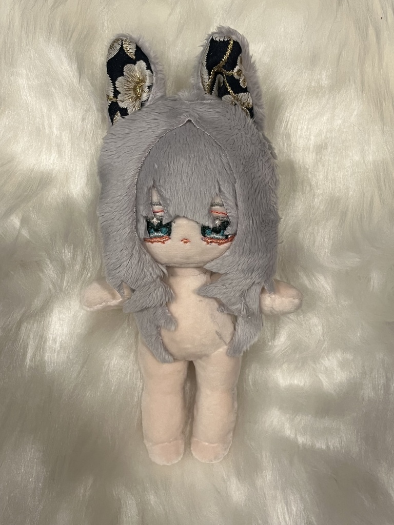 15cm無属性ぬいぐるみ】ニクス❄️🦊 - 雪待ちおばけ - BOOTH