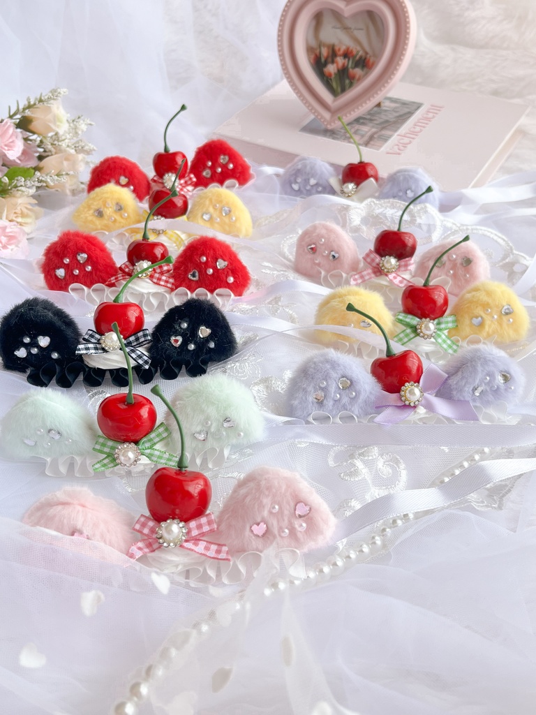 【オーダー受付】うさみみ変更OK*ねこみみさくらんぼホイップの推しぬいヘッドドレス/ぬい服・ぬいぐるみ用カスタム