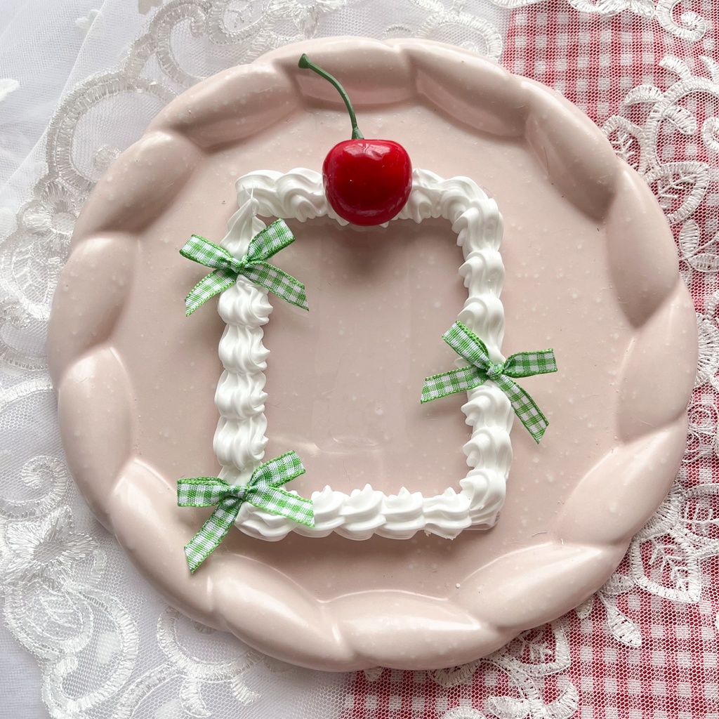 【B8サイズ】さくらんぼホイップトレカケース