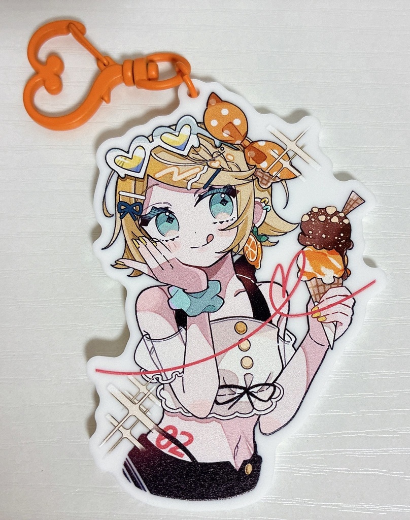 ※受注生産(～8/27まで)水着×アイスのリンちゃんアクキー