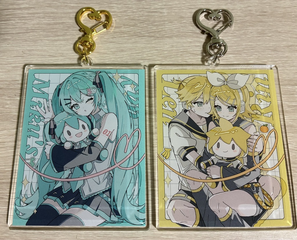 【受注生産(5/3まで)】macaron&糖分が足りない!(本・アクキー・缶バッジ)