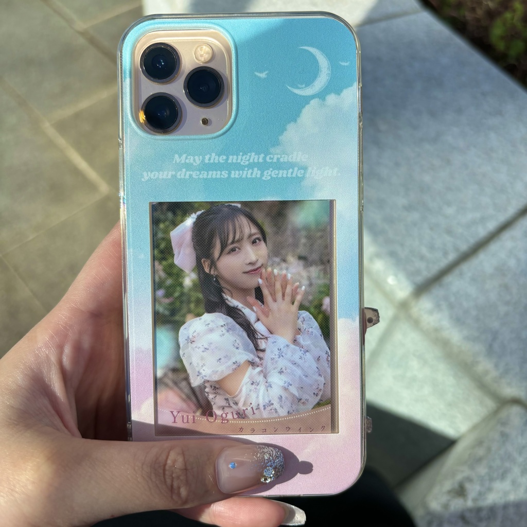 推しを挟むためのスマホケース③