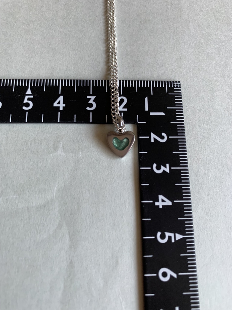 ハートのネックレス