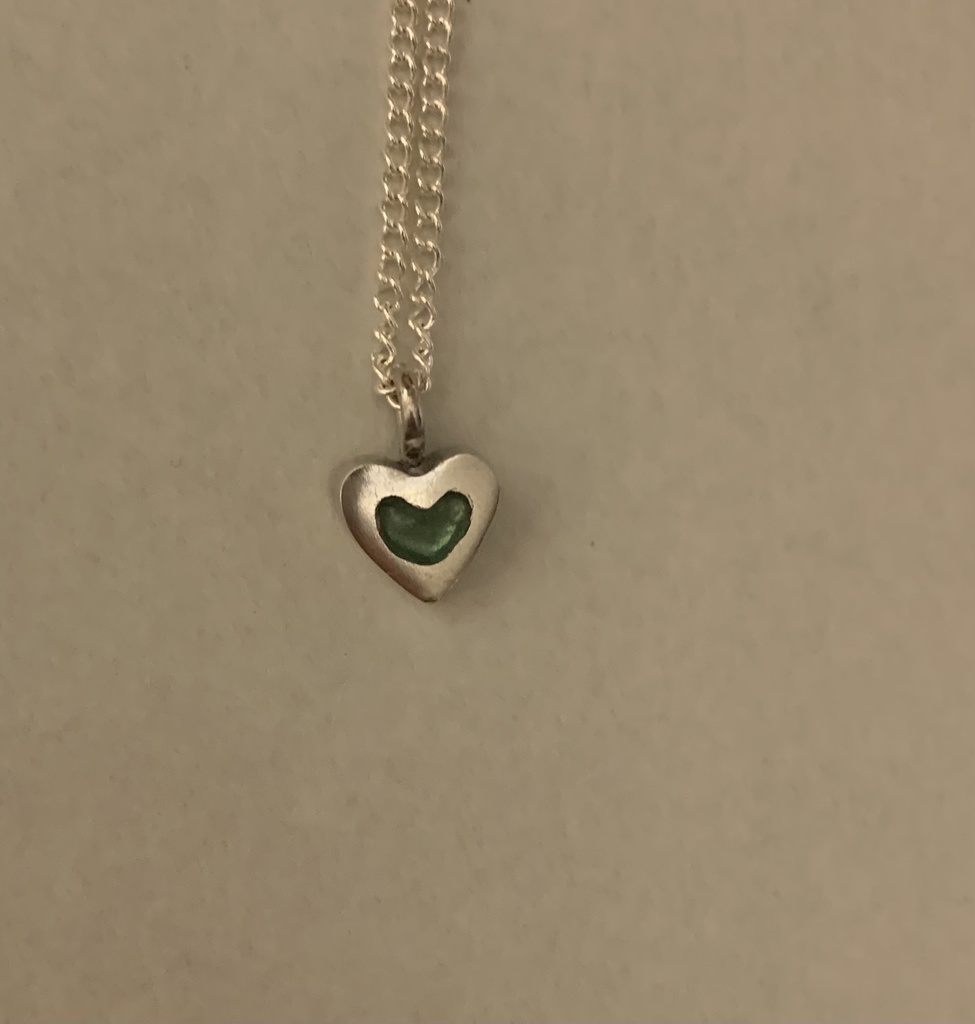 ハートのネックレス
