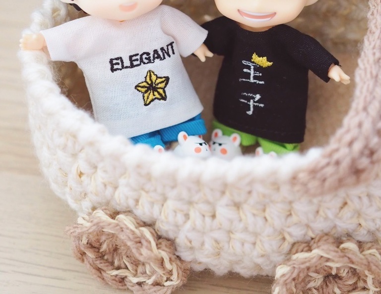 刺繡 Tシャツ ねんどろいどどーる服 オビツ11服