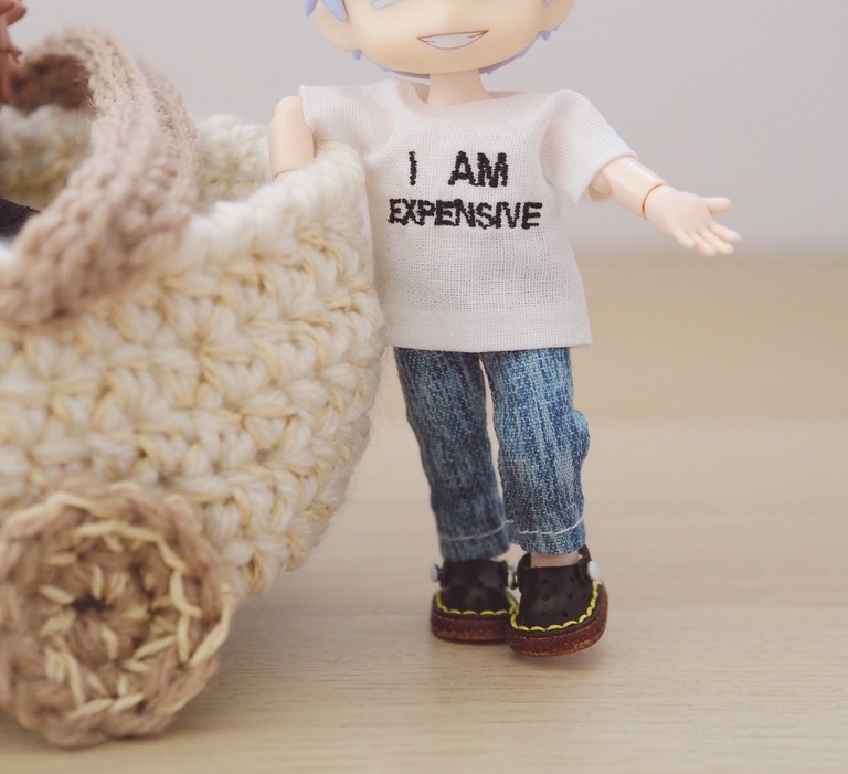 ねんどろいどどーる オビツ11服 刺繡Tシャツ