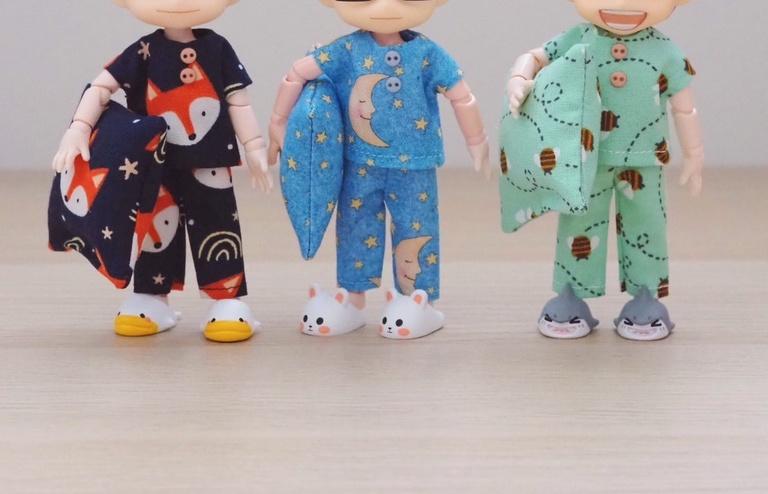 ねんどろいどどーる オビツ11服 パジャマセット+枕 | 3色
