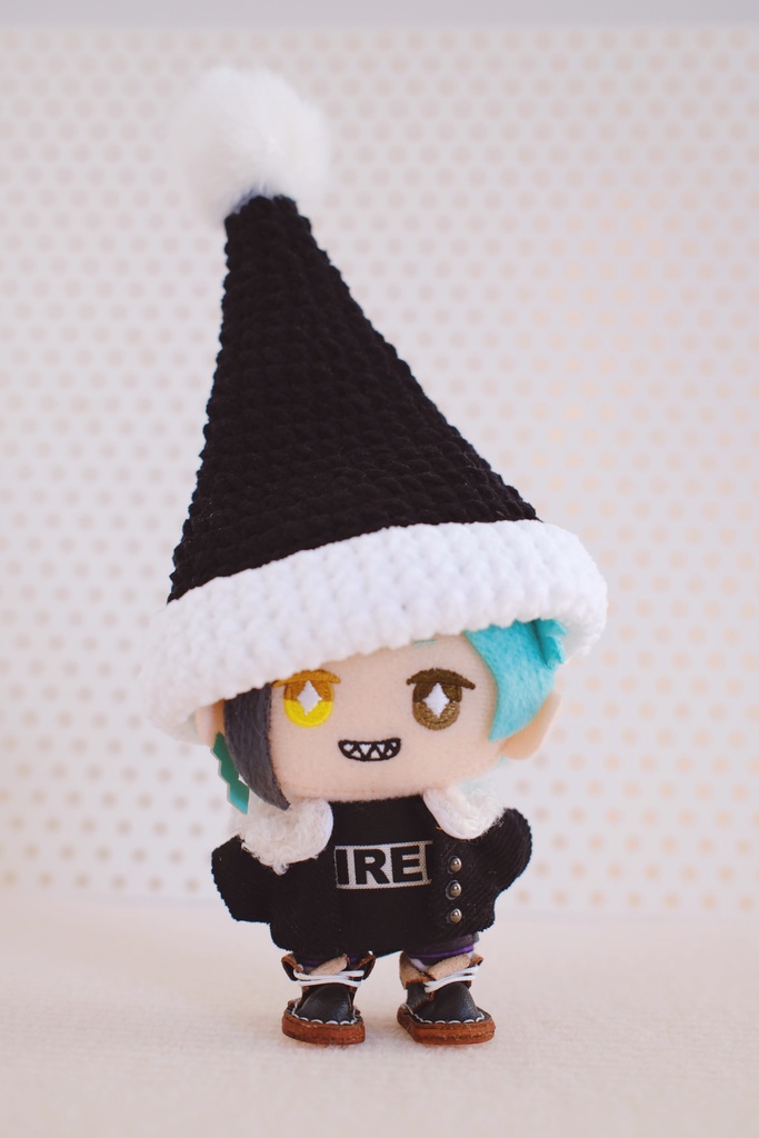 【ぬい/ねんどろいど】手編みサンタ帽子&靴下おくるみ(全7色)