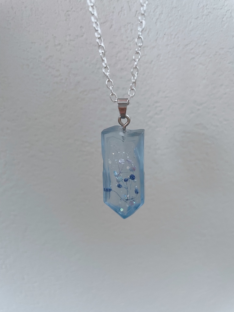 宝石のような、ネックレス