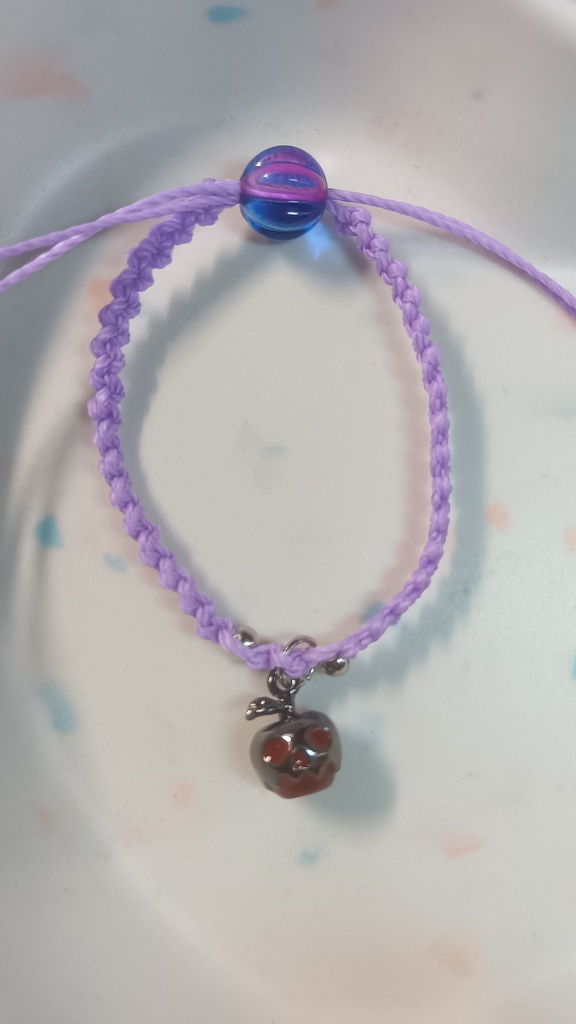 ぬいちゃんと使える2WAYブレスレット【毒リンゴ】