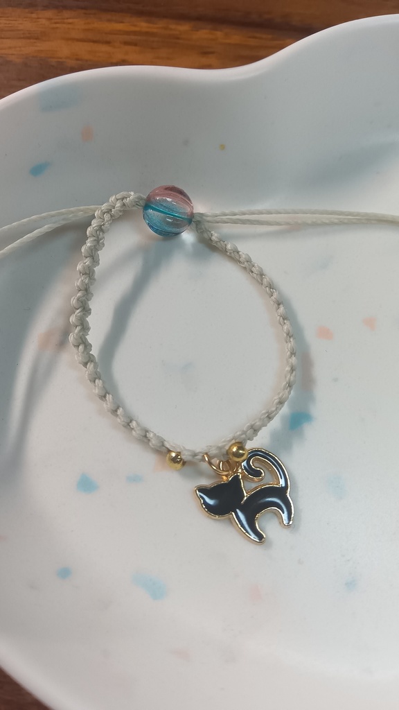 ぬいちゃんと使える2WAYブレスレット【黒猫&白猫】