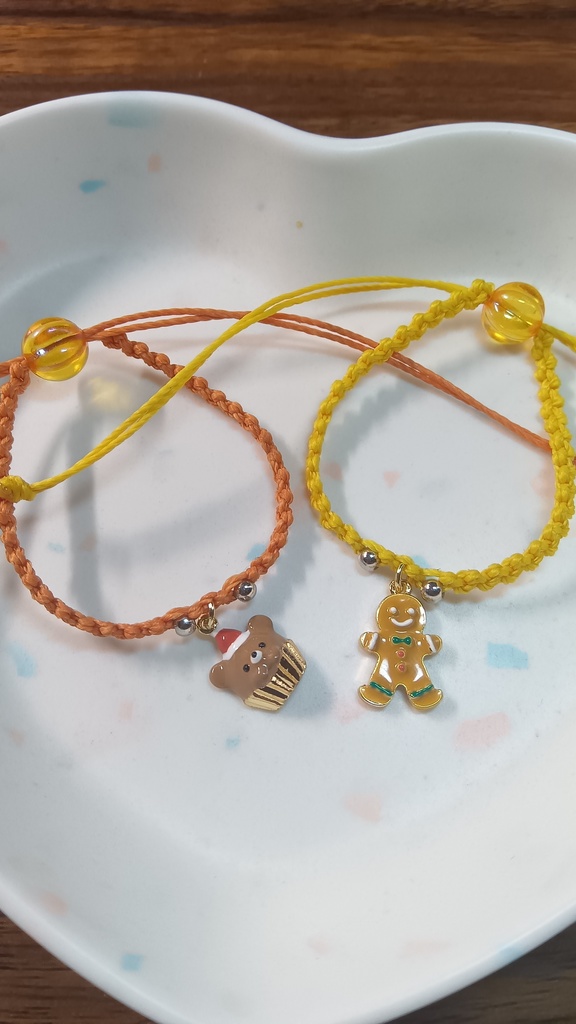 ぬいちゃんと使える2WAYブレスレット【冬のオヤツ】