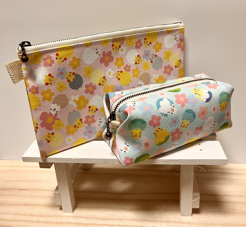 鳥の合皮ポーチ