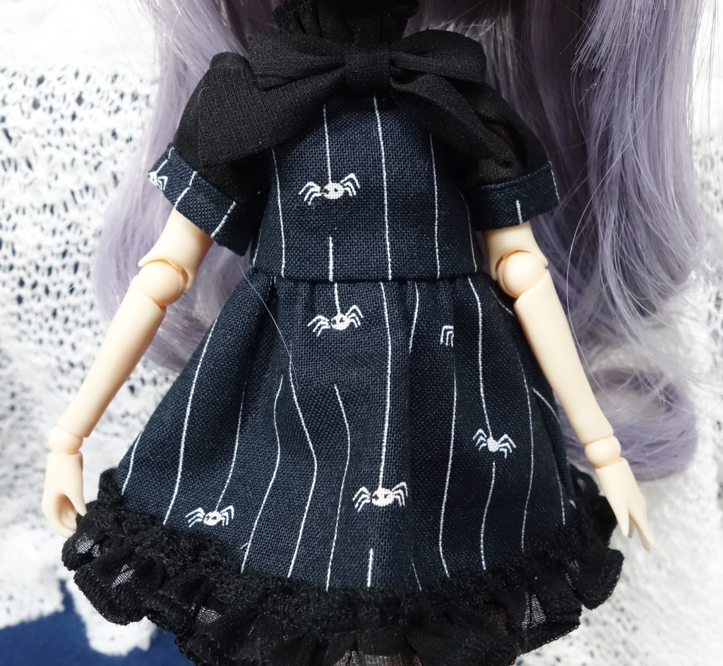 エプロンワンピースセット(蜘蛛)/ハルモニアシリーズハンドメイド品