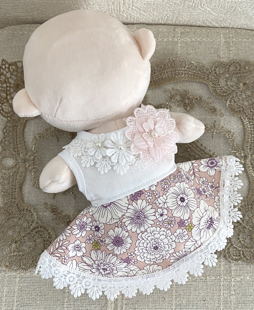 ぬいワンピース　ピンクのお花のワンピース