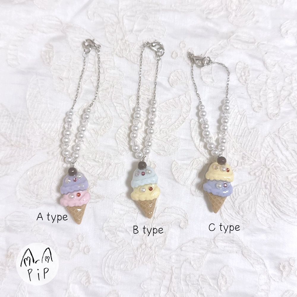 ＊10cmぬい小物＊アイスクリームチャーム