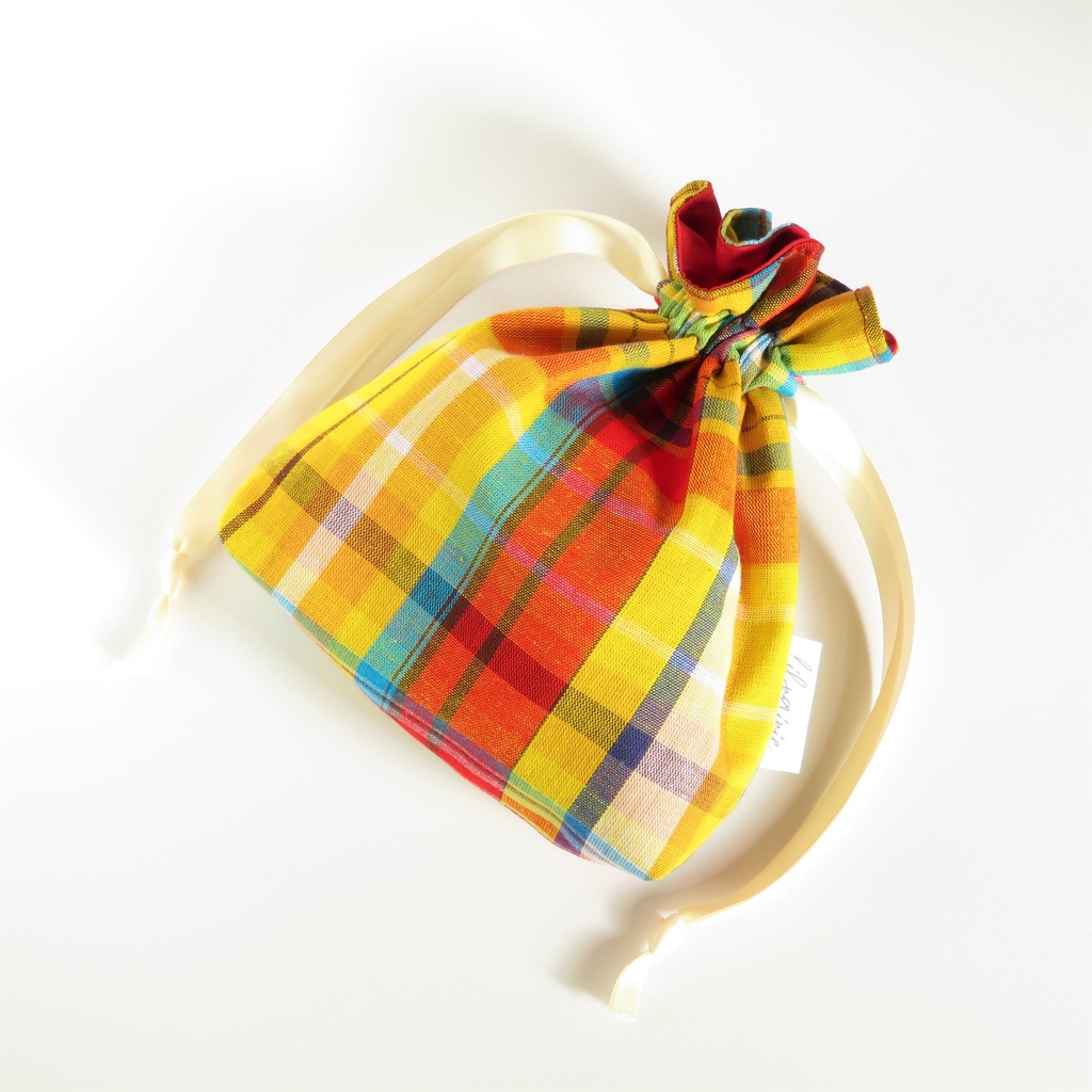 【フランス生地】マドラスチェック 巾着ポーチ(Sサイズ)