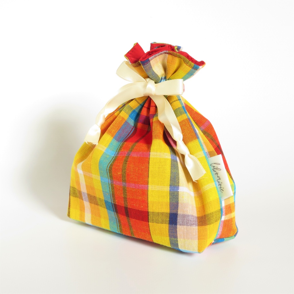 【フランス生地】マドラスチェック 巾着ポーチ(Sサイズ)