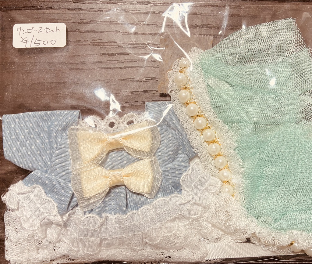 ぬい服16cm 水玉ワンピース