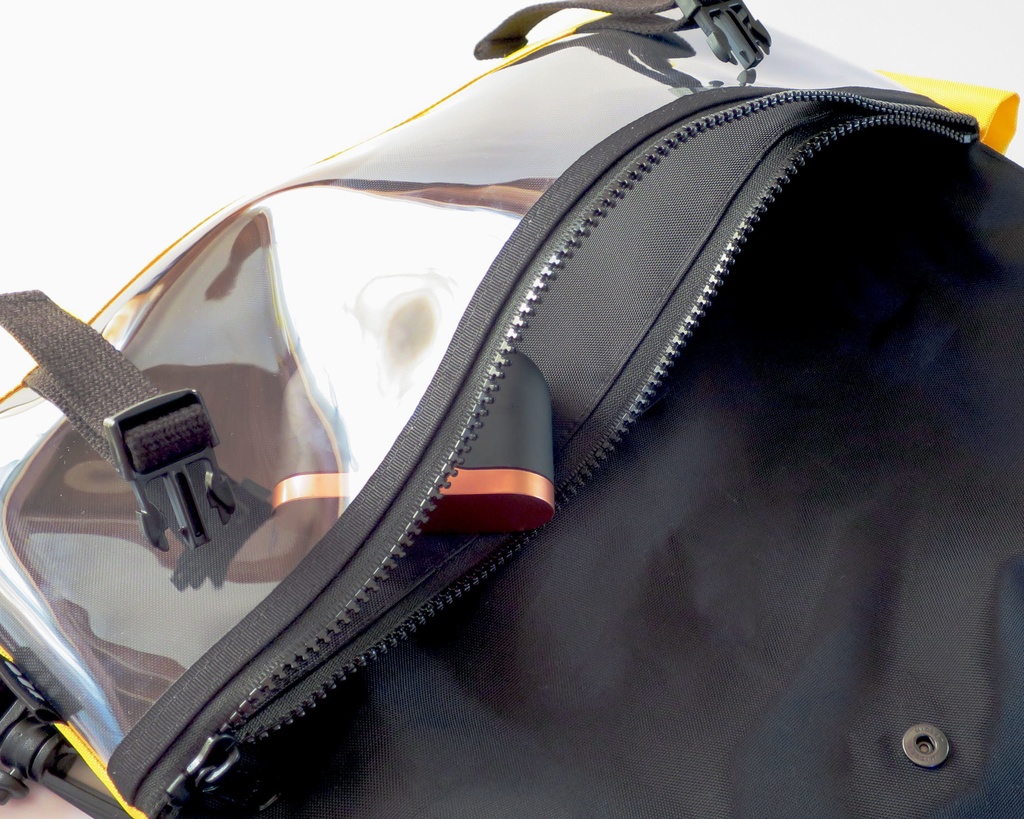 見せびらかしバッグ