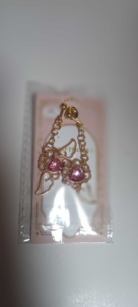 【限定１点】手作りハートのイヤリング