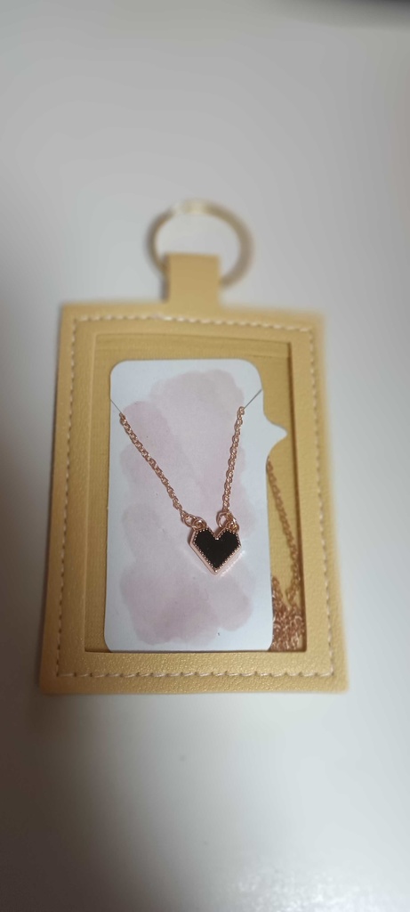  【限定１点】手作りネックレス３