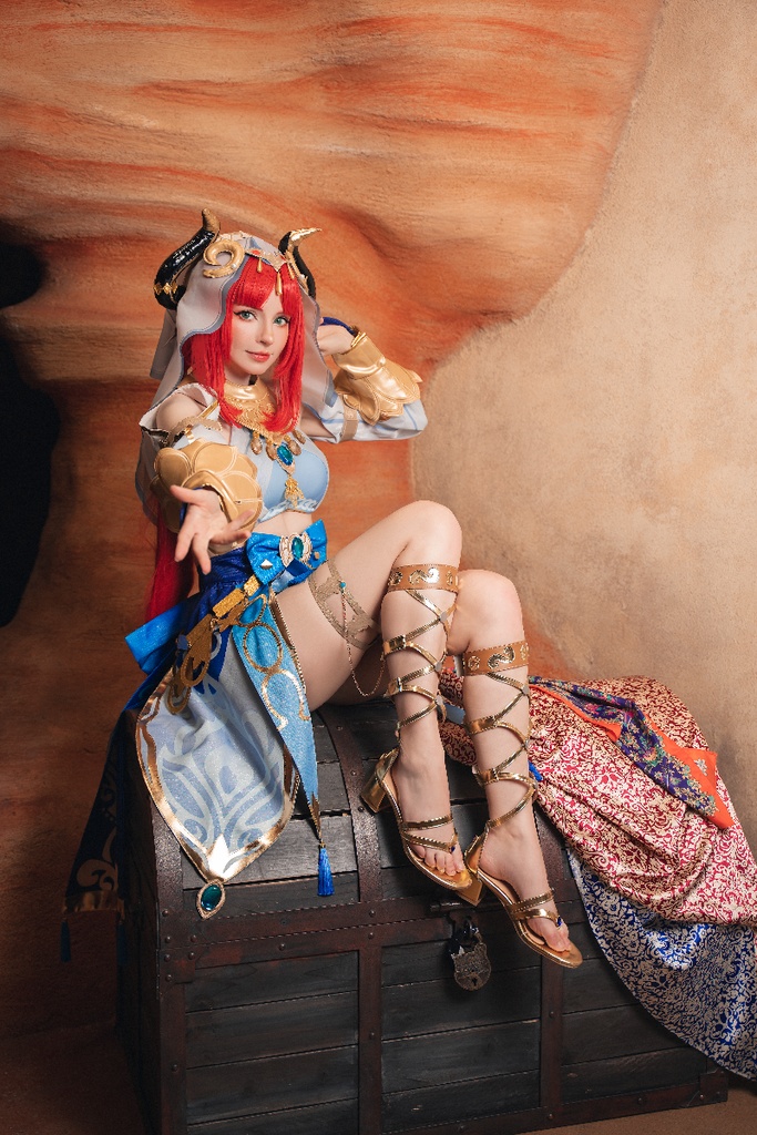 PeachMilkyサイン入りコスプレ写真ニィロウA