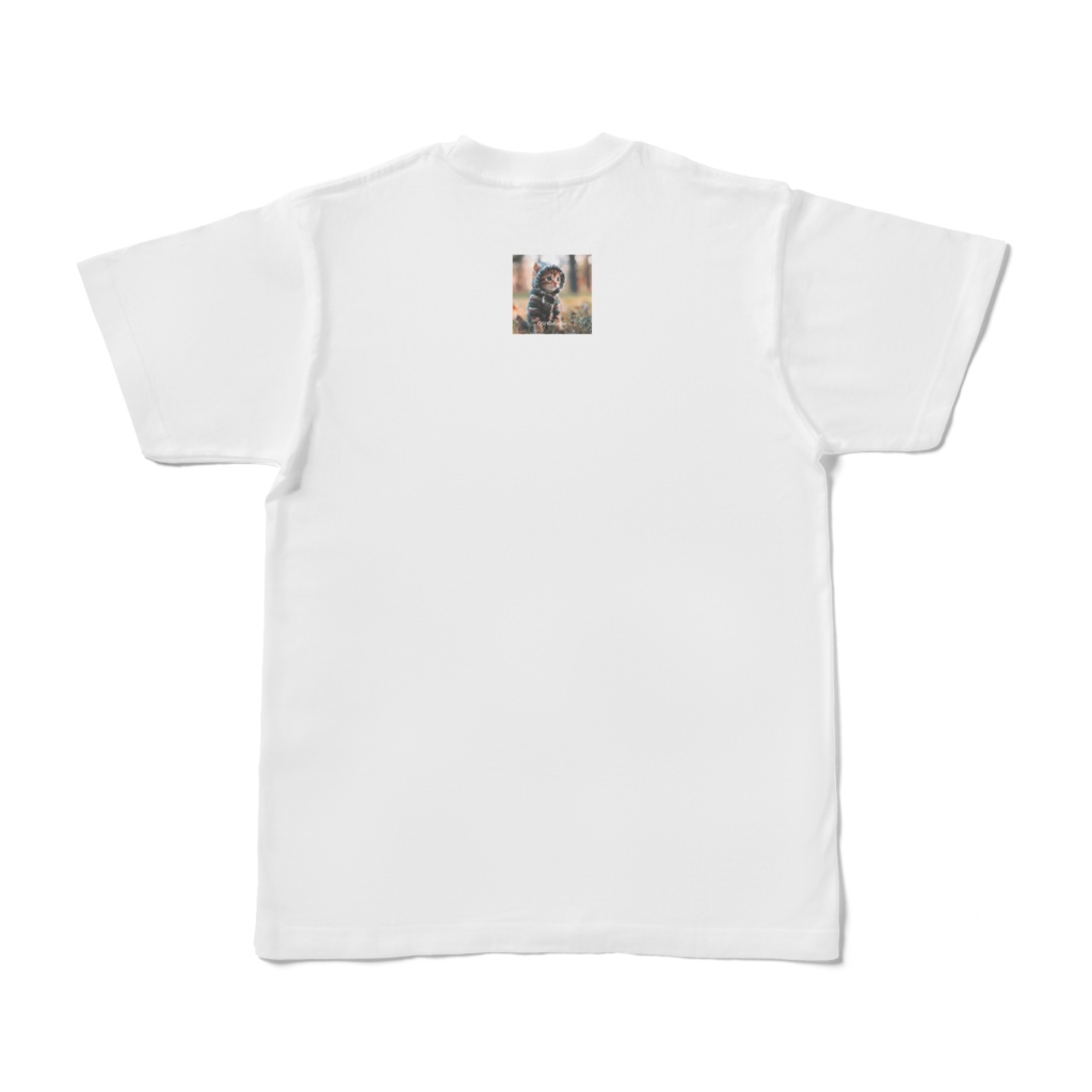 ニット子猫のTシャツ