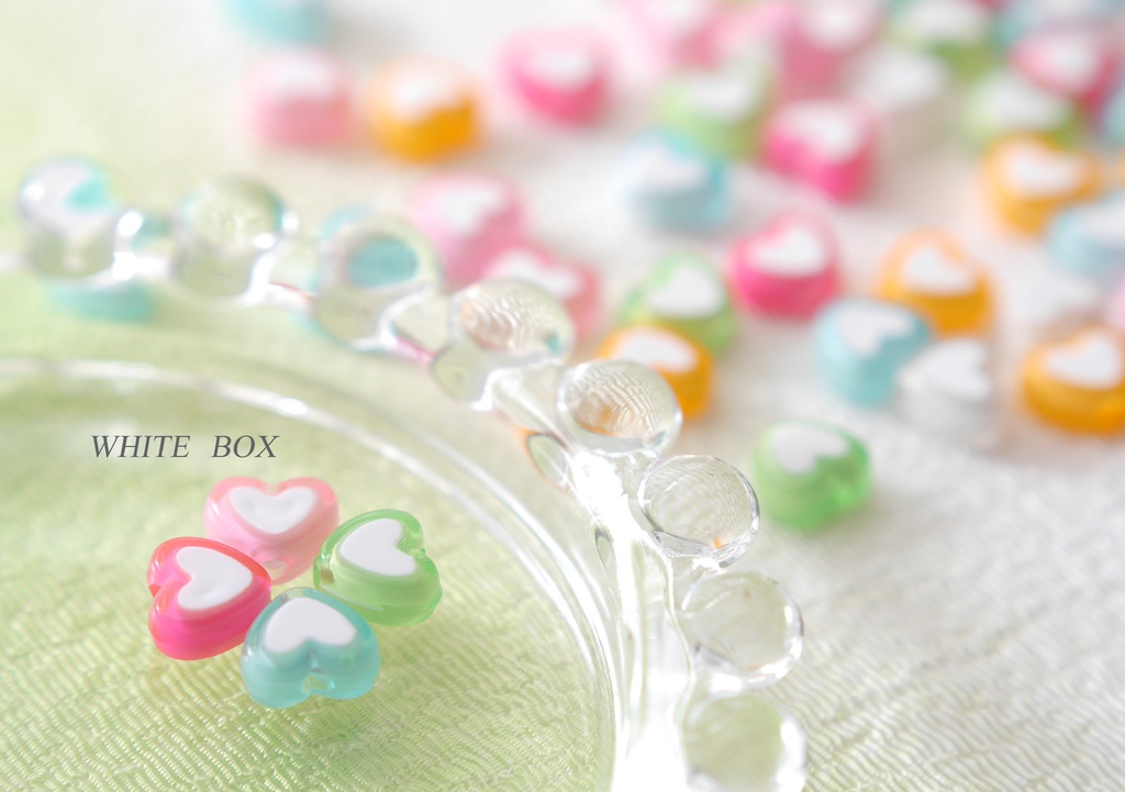 WHITE　BOX【村荒】