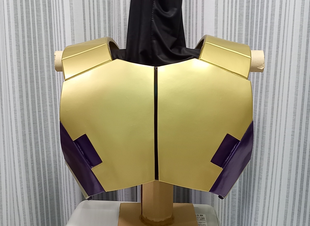 トルーパーアーマー(ゴールド)