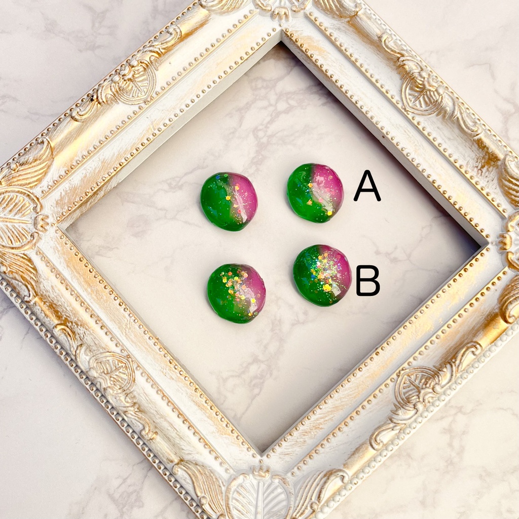 ジョチェカラー イヤリングorピアス