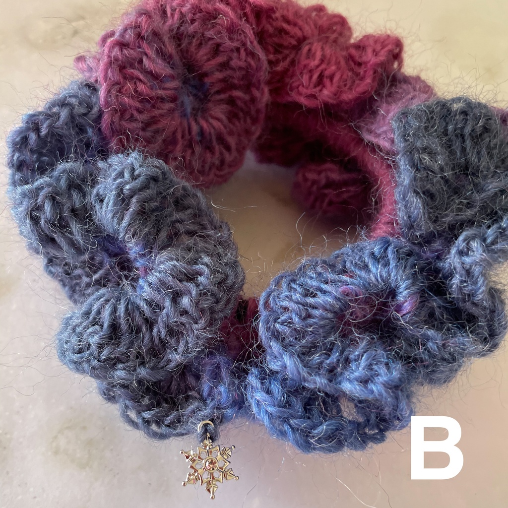 ★ニットシュシュ スノーフレーク