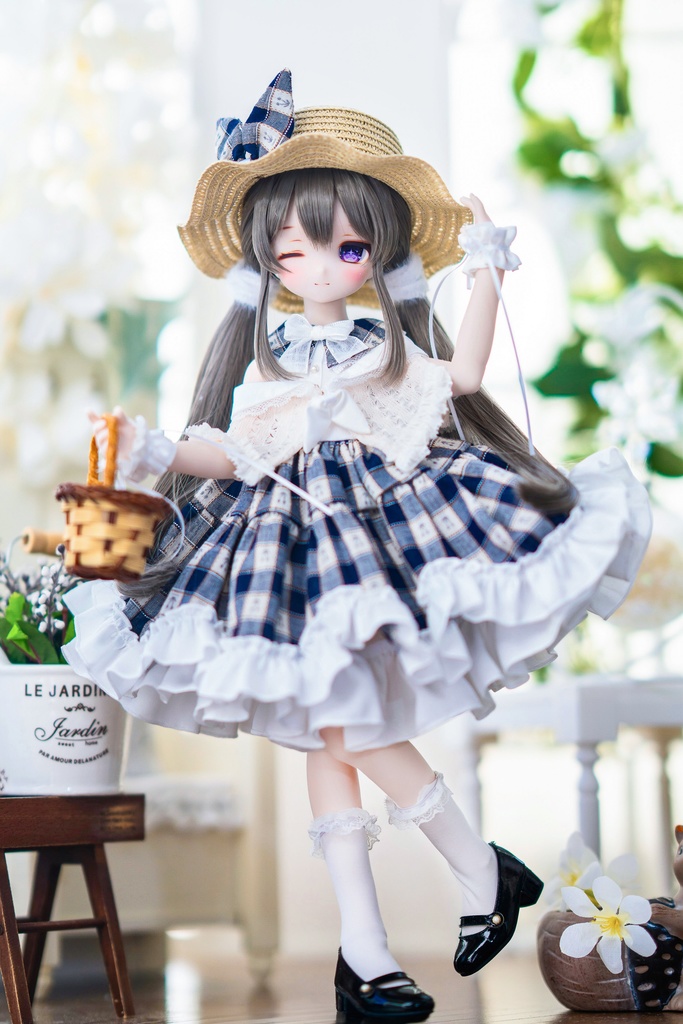 (2月通販会)「朝露の庭」(1/4ドール)