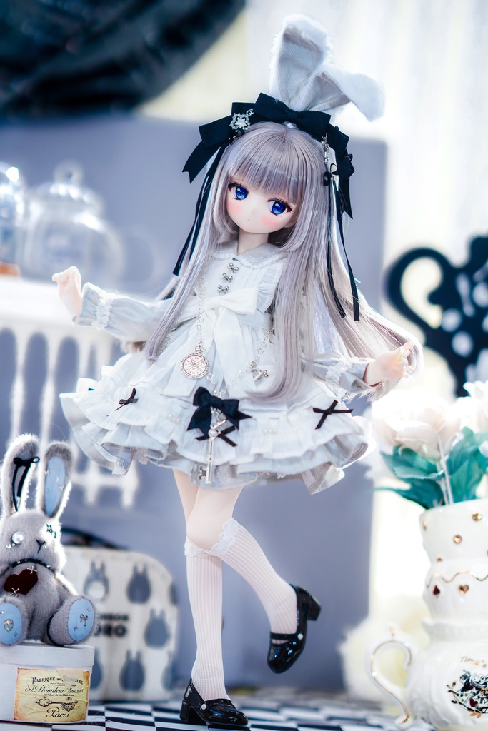 (4月通販会) 「砂糖の国のアリス 〜Étoile〜」(1/4ドール)