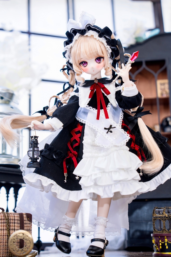 (9月通販会)「冬の魔女・追想」(1/4ドール)