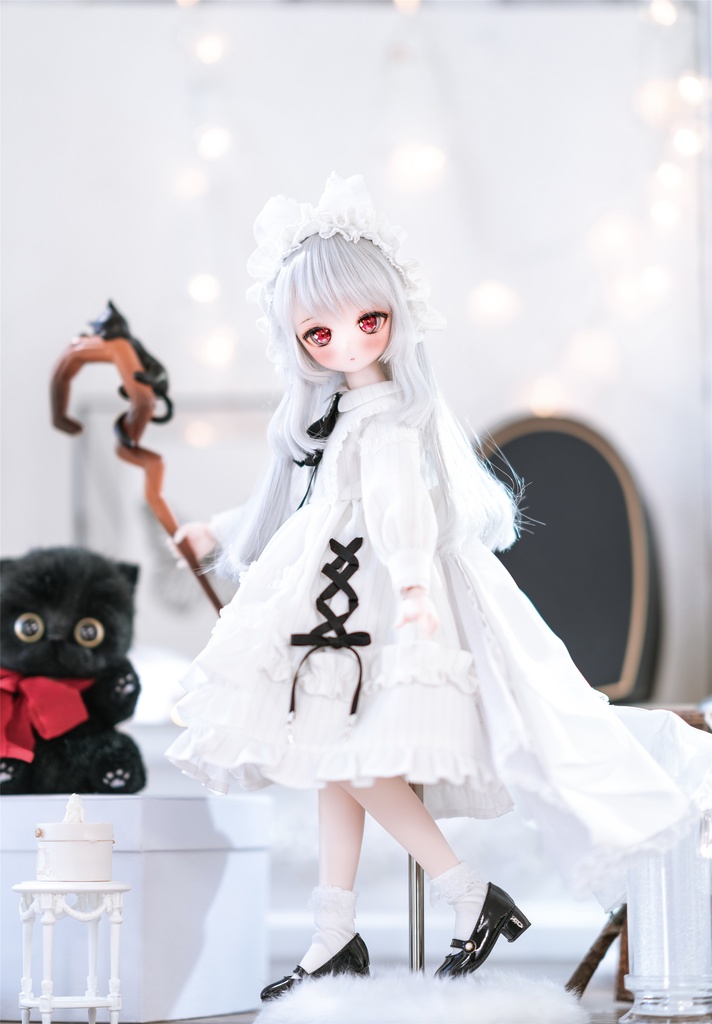 (9月通販会)「冬の魔女・追想」(1/4ドール)