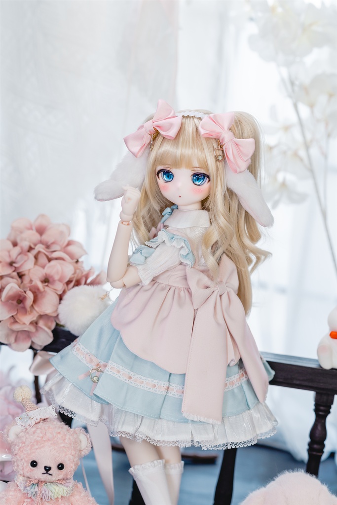 「風に吹かれて散る桜」(1/4ドール)