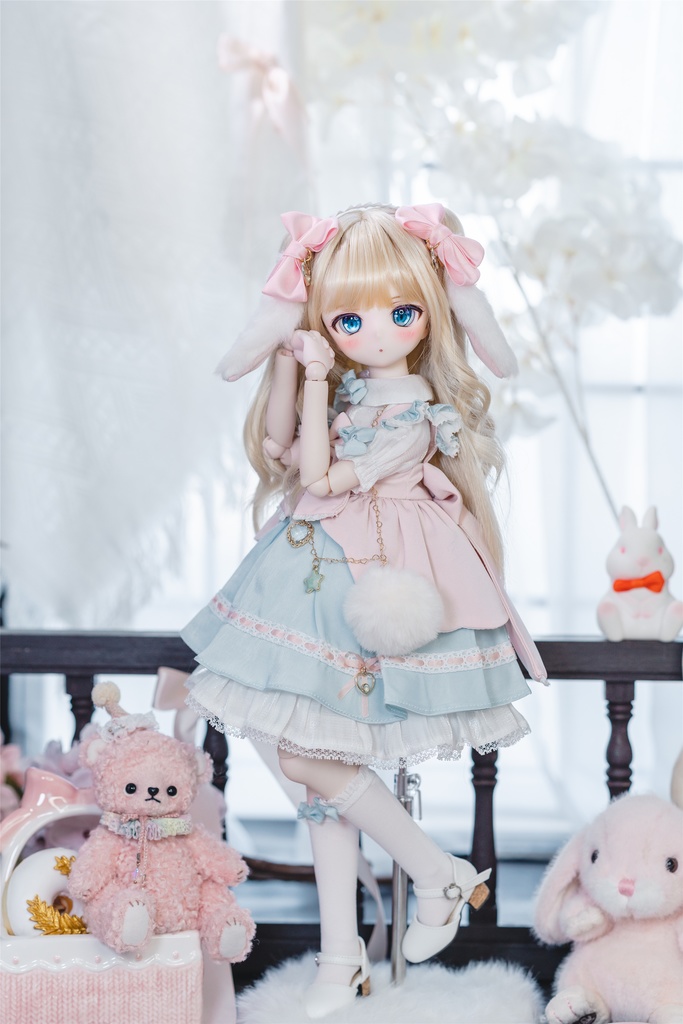 「風に吹かれて散る桜」(1/4ドール)