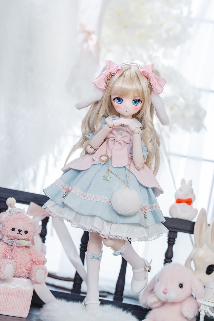 「風に吹かれて散る桜」(1/4ドール)