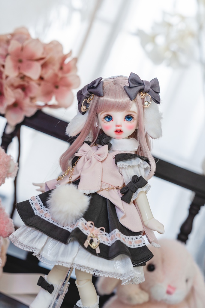 「風に吹かれて散る桜」(1/6ドール)