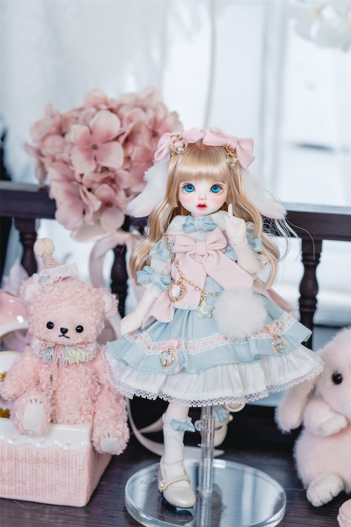 「風に吹かれて散る桜」(1/6ドール)