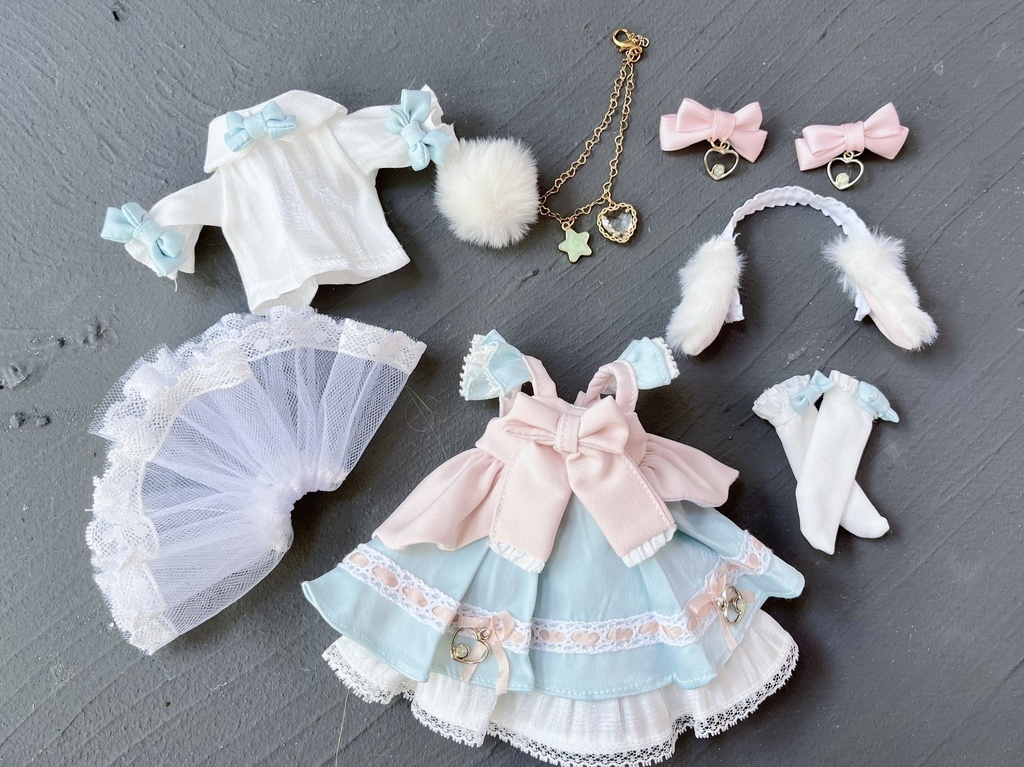 「風に吹かれて散る桜」(1/6ドール)