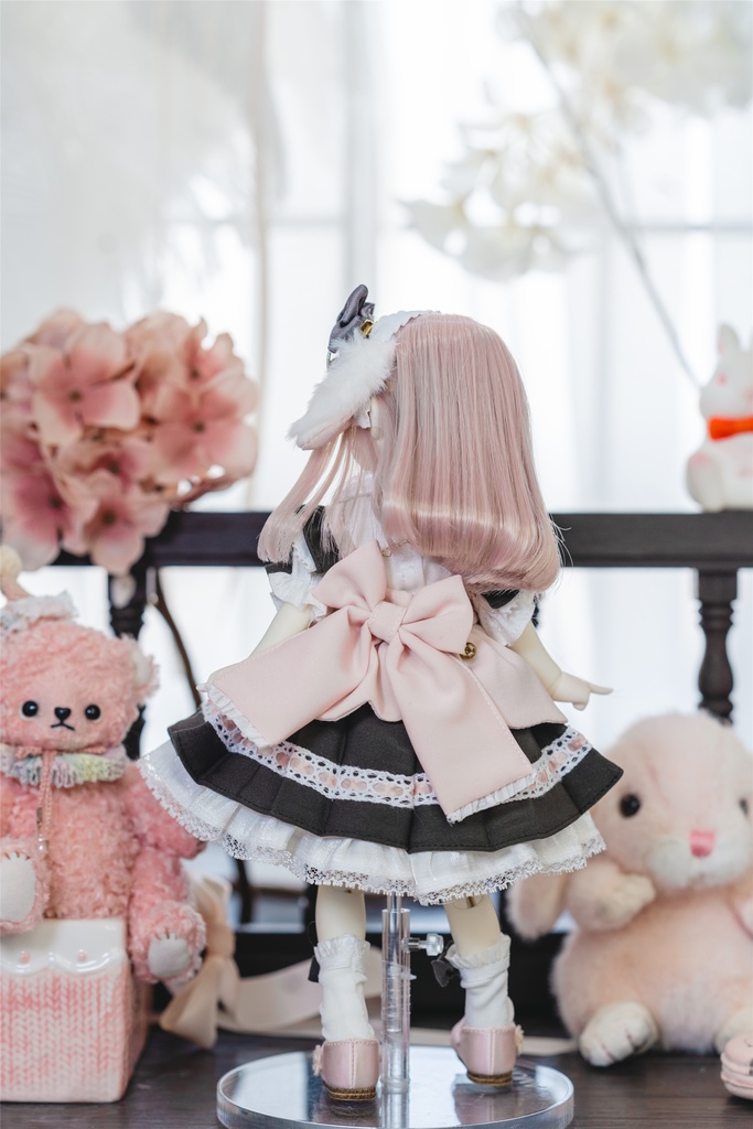 「風に吹かれて散る桜」(1/6ドール)