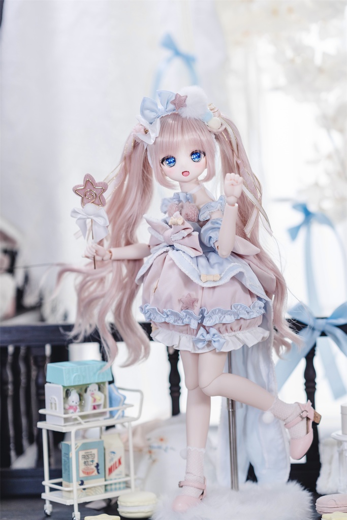 「落ちる小惑星」(1/4ドール)