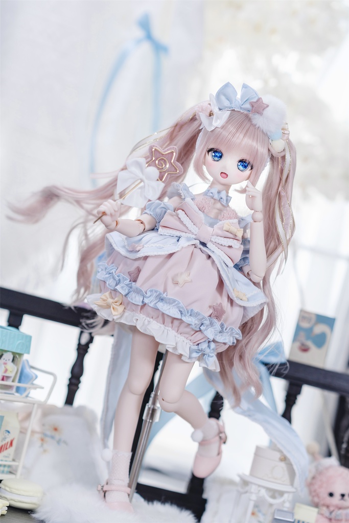 「落ちる小惑星」(1/4ドール)