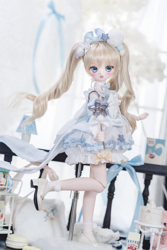 「落ちる小惑星」(1/4ドール)