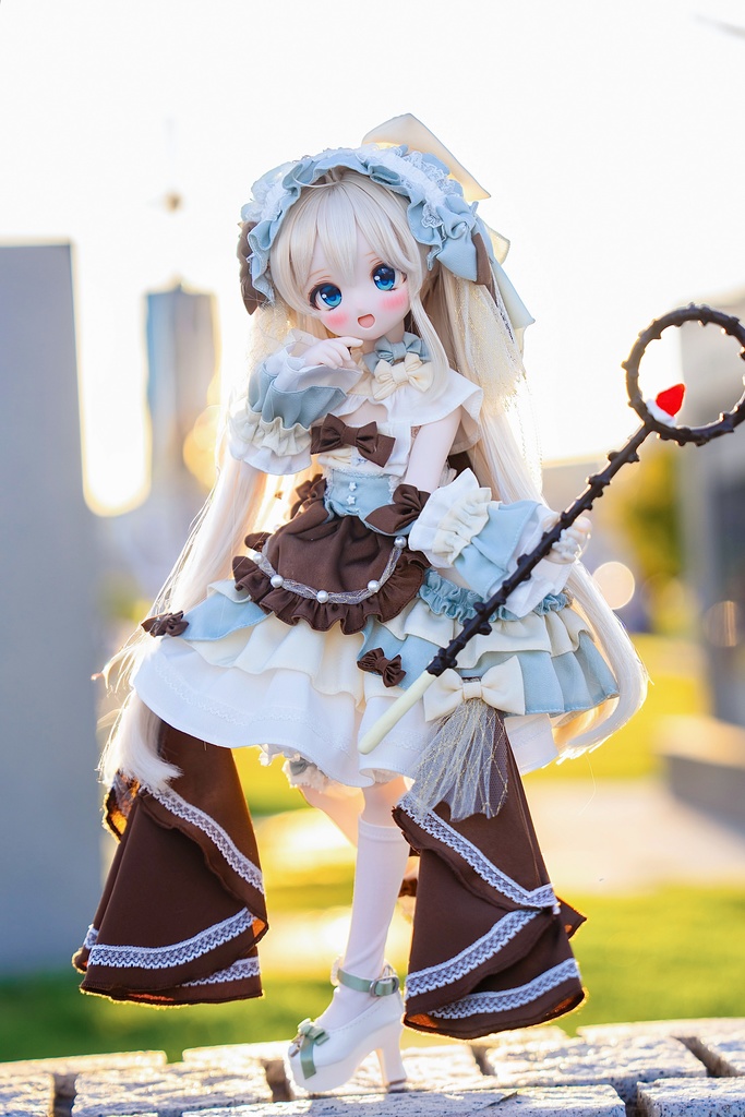 (12月通販会)「魔女マカロンコロレ」(1/4ドール)