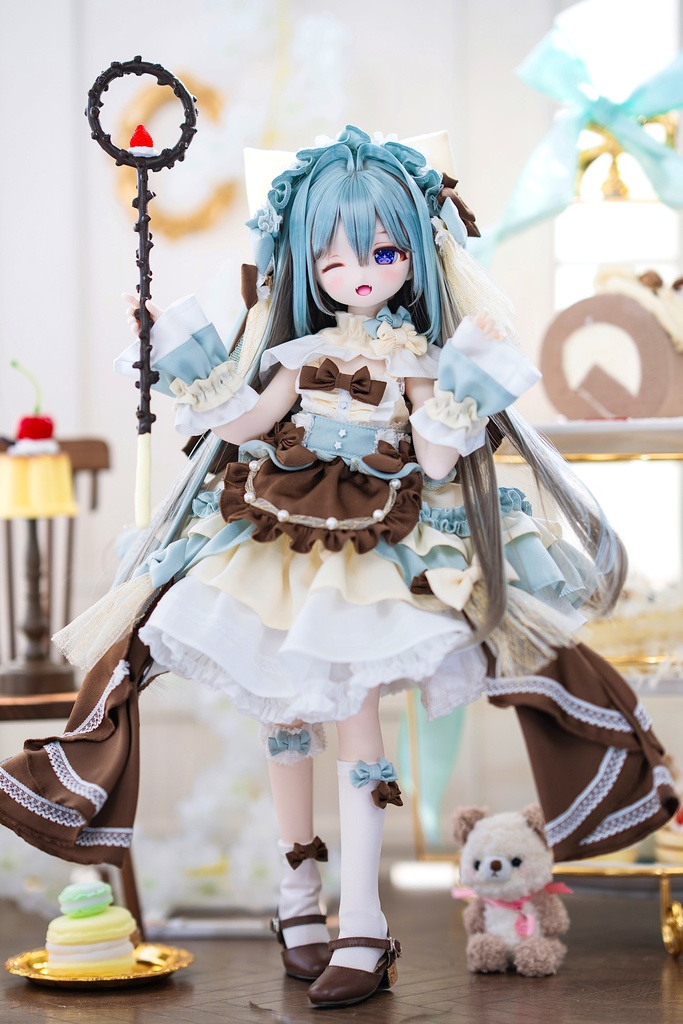 (12月通販会)「魔女マカロンコロレ」(1/4ドール)